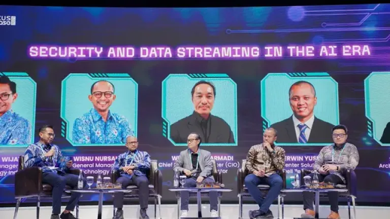 094805600_1759395334-Virtus