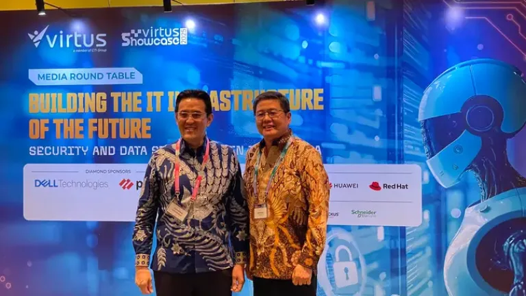 large-ai-dan-keamanan-siber-menyiapkan-landasan-untuk-revolusi-digital-indonesia-xqF2ruJefl